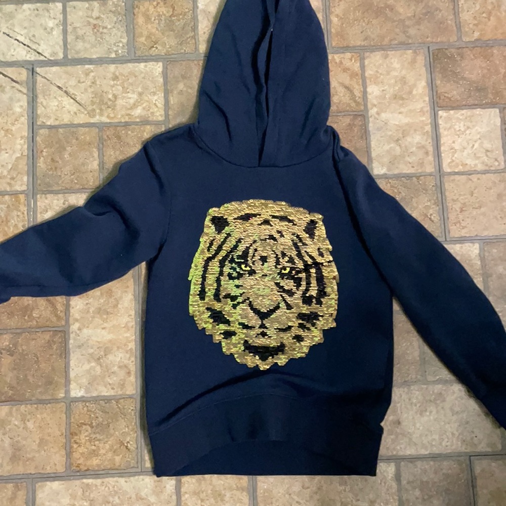 Lion/tiger flip sweatshirt